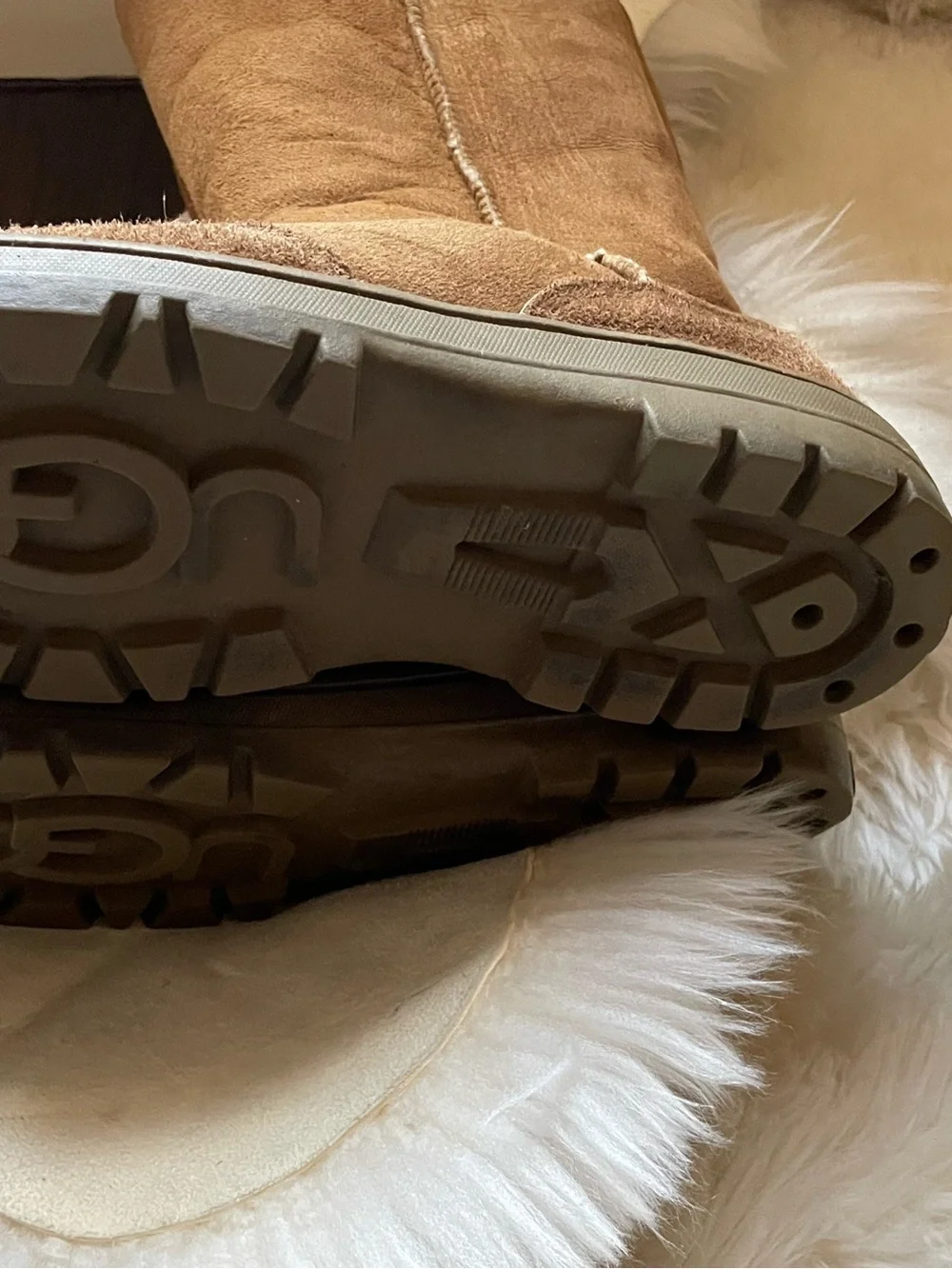 Vintage | Ultra rare UGG Australia men’s ultra tall chestnut boots